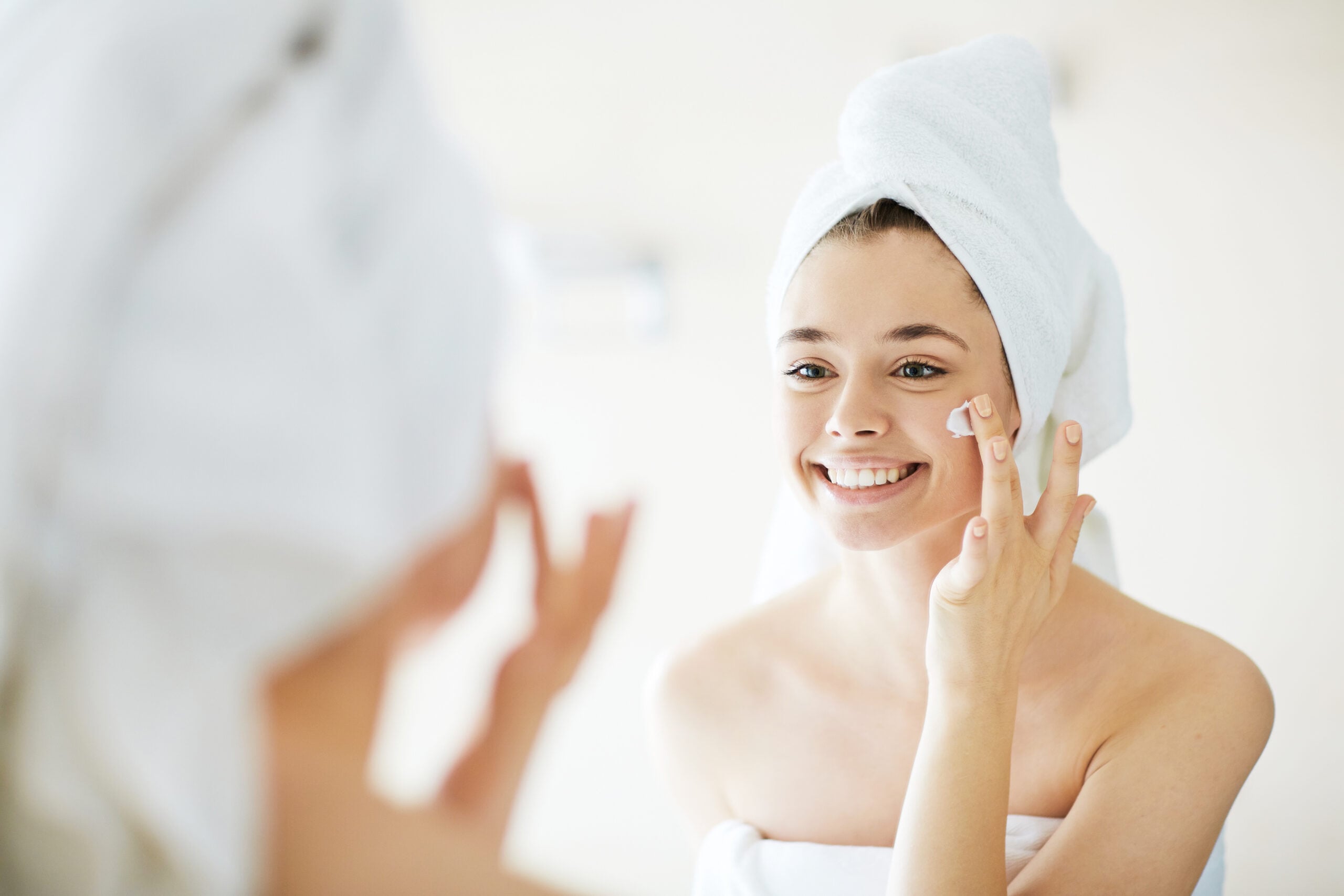 From Summer Shine to Winter Dry: How Skin Changes From Summer Shine to Winter Dry: How Skin Changes